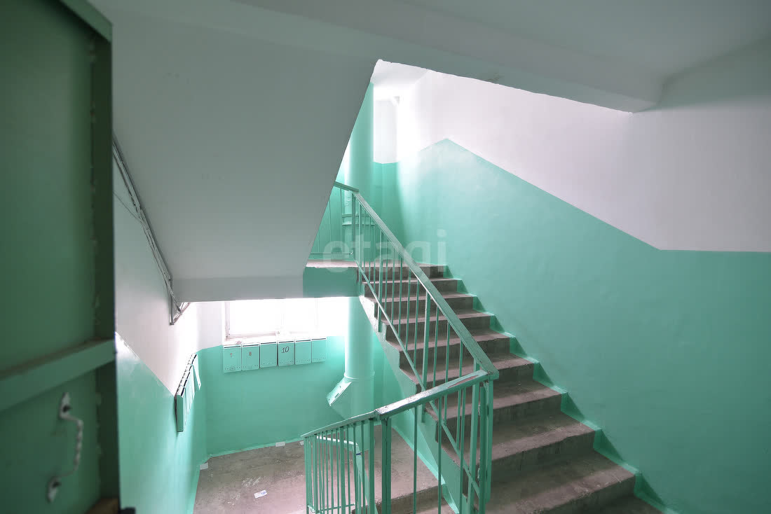 Продажа 2-комнатной квартиры, Южно-Сахалинск, Сахалинская область,  Южно-Сахалинск