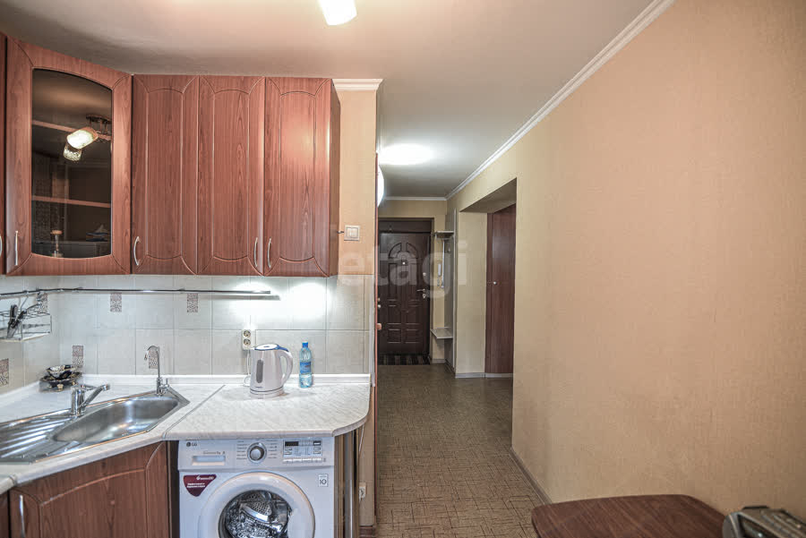 Продажа 2-комнатной квартиры, Южно-Сахалинск, Сахалинская область,  Южно-Сахалинск