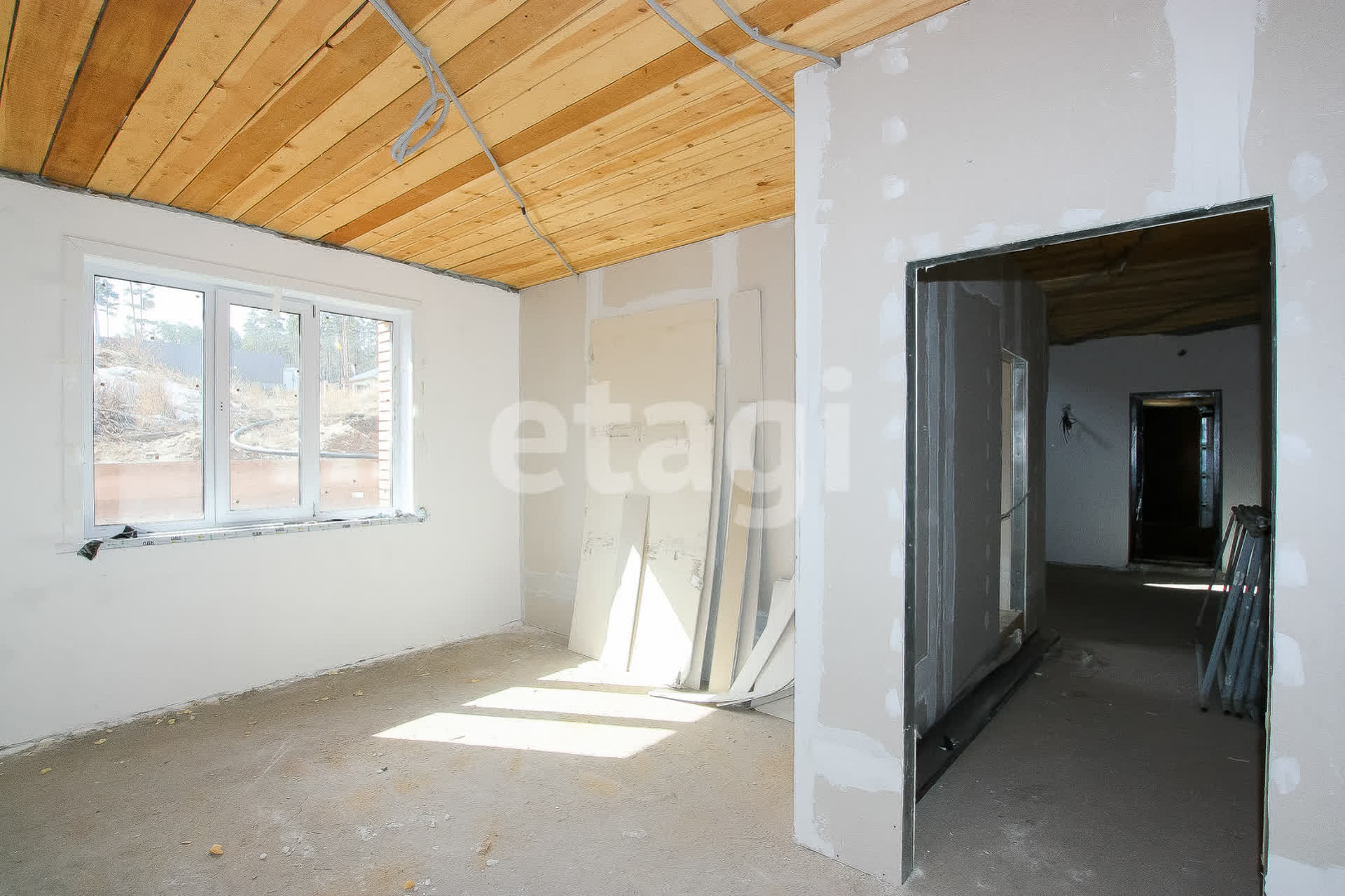 Продажа дома, 180м <sup>2</sup>, 4 сот., Улан-Удэ, Республика Бурятия,  Октябрьский