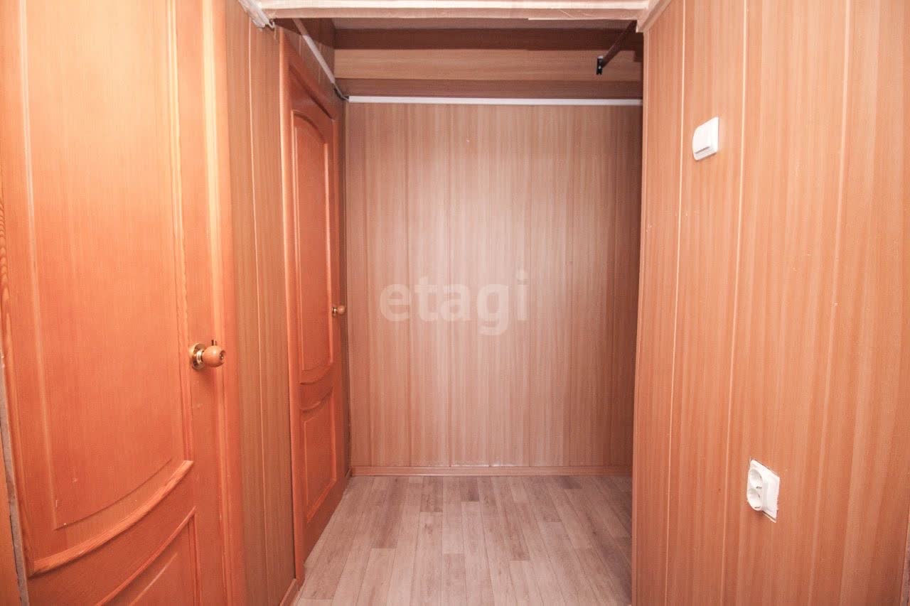 Продажа 2-комнатной квартиры, Южно-Сахалинск, Сахалинская область,  Южно-Сахалинск