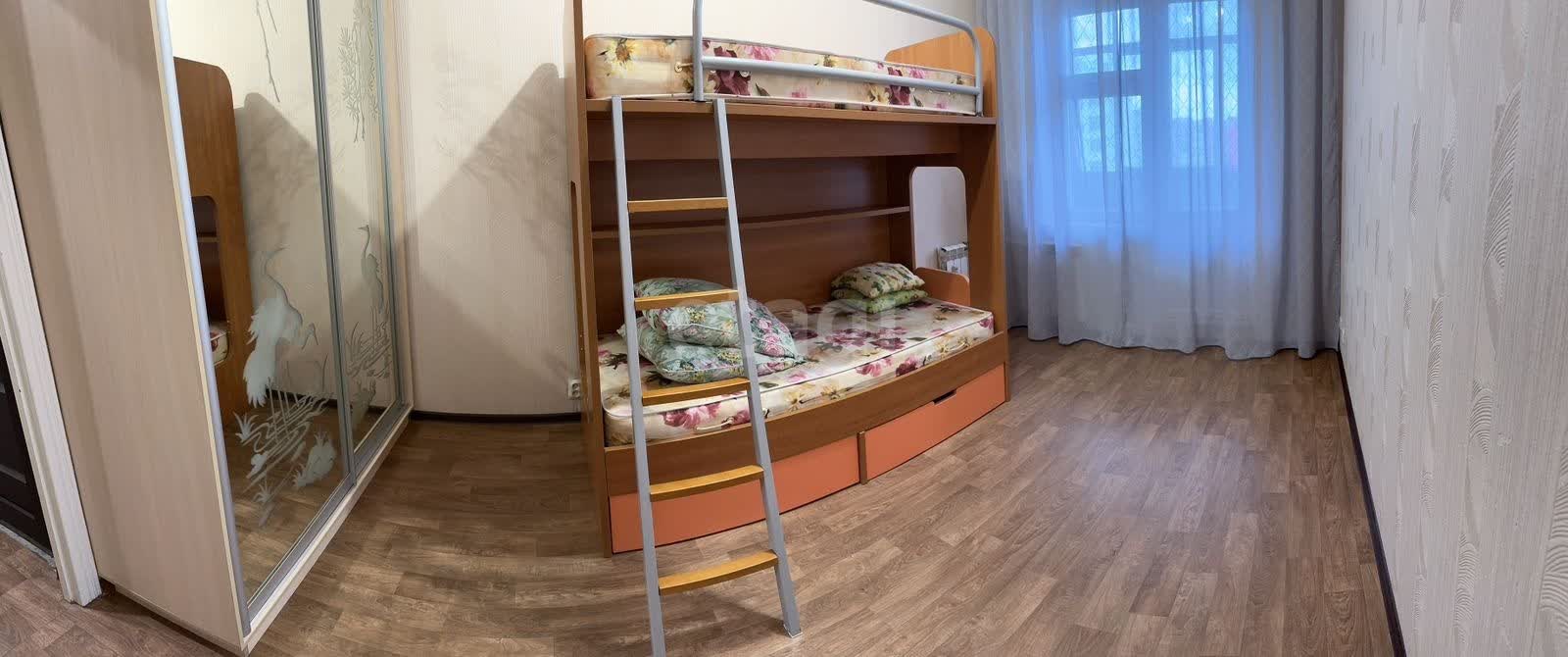 Аренда 3-комнатной квартиры, Нижневартовск, Ханты-Мансийский автономный округ,  Нижневартовск
