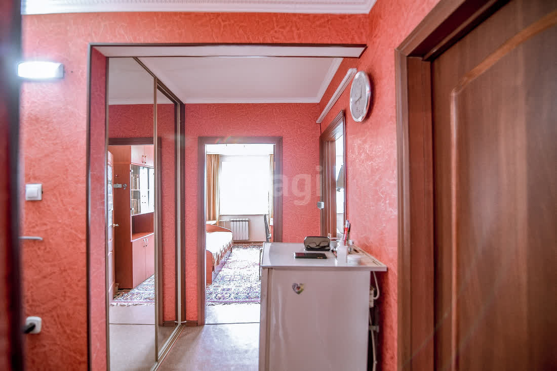 Продажа 3-комнатной квартиры, Южно-Сахалинск, Сахалинская область,  Южно-Сахалинск