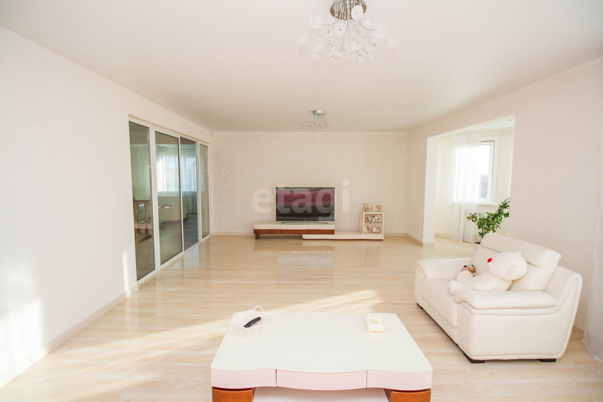 Продажа дома, 266м <sup>2</sup>, 10 сот., Южно-Сахалинск, Сахалинская область,  