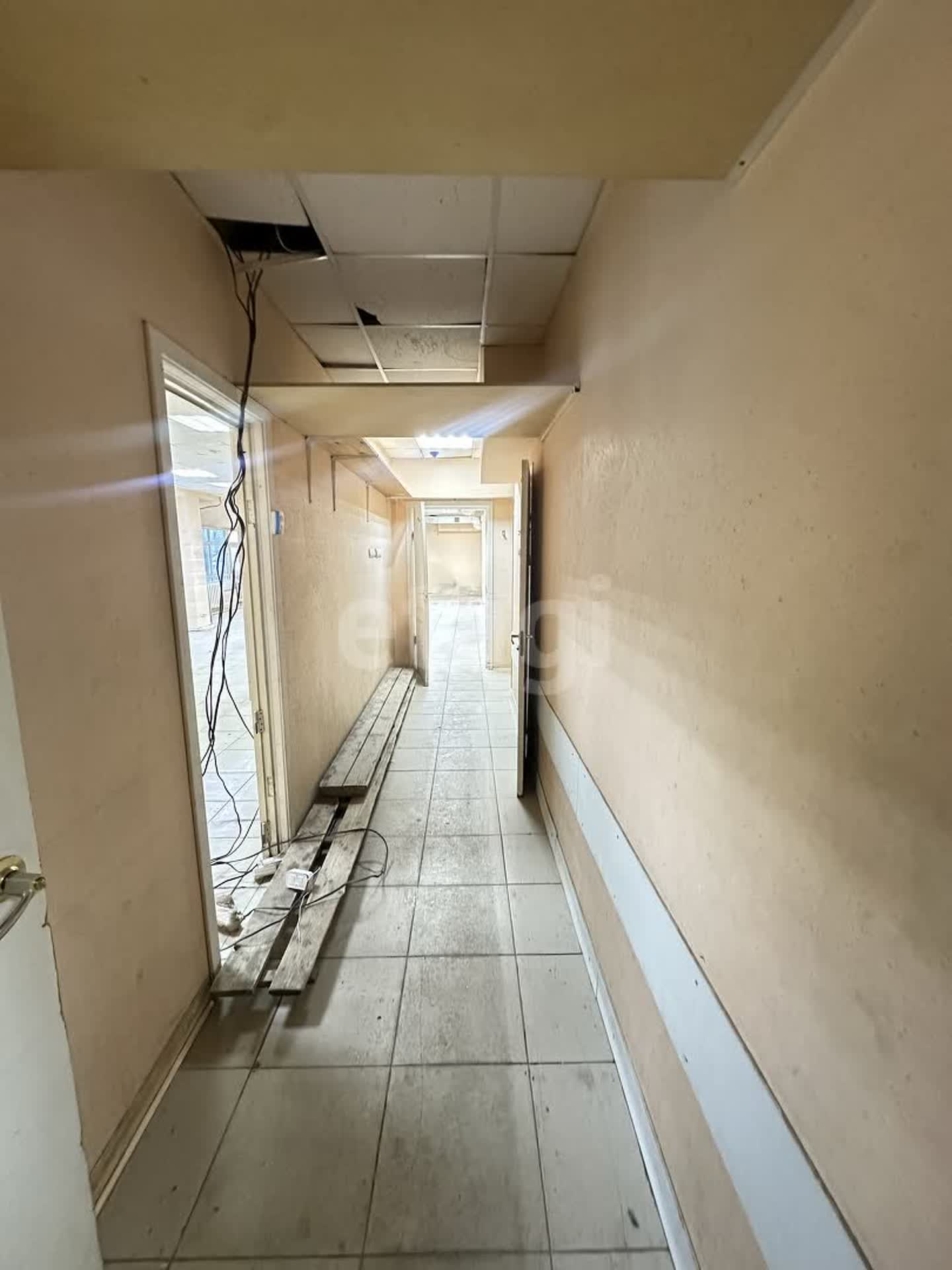 Аренда коммерческой недвижимости, 200м <sup>2</sup>, Южно-Сахалинск, Сахалинская область,  Южно-Сахалинск