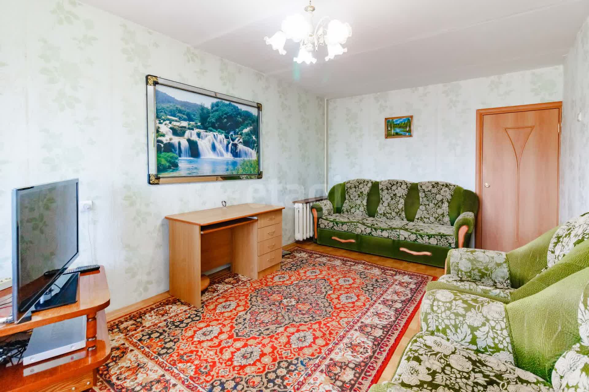 Продажа 2-комнатной квартиры, Комсомольск-на-Амуре, Победы пр-т,  61