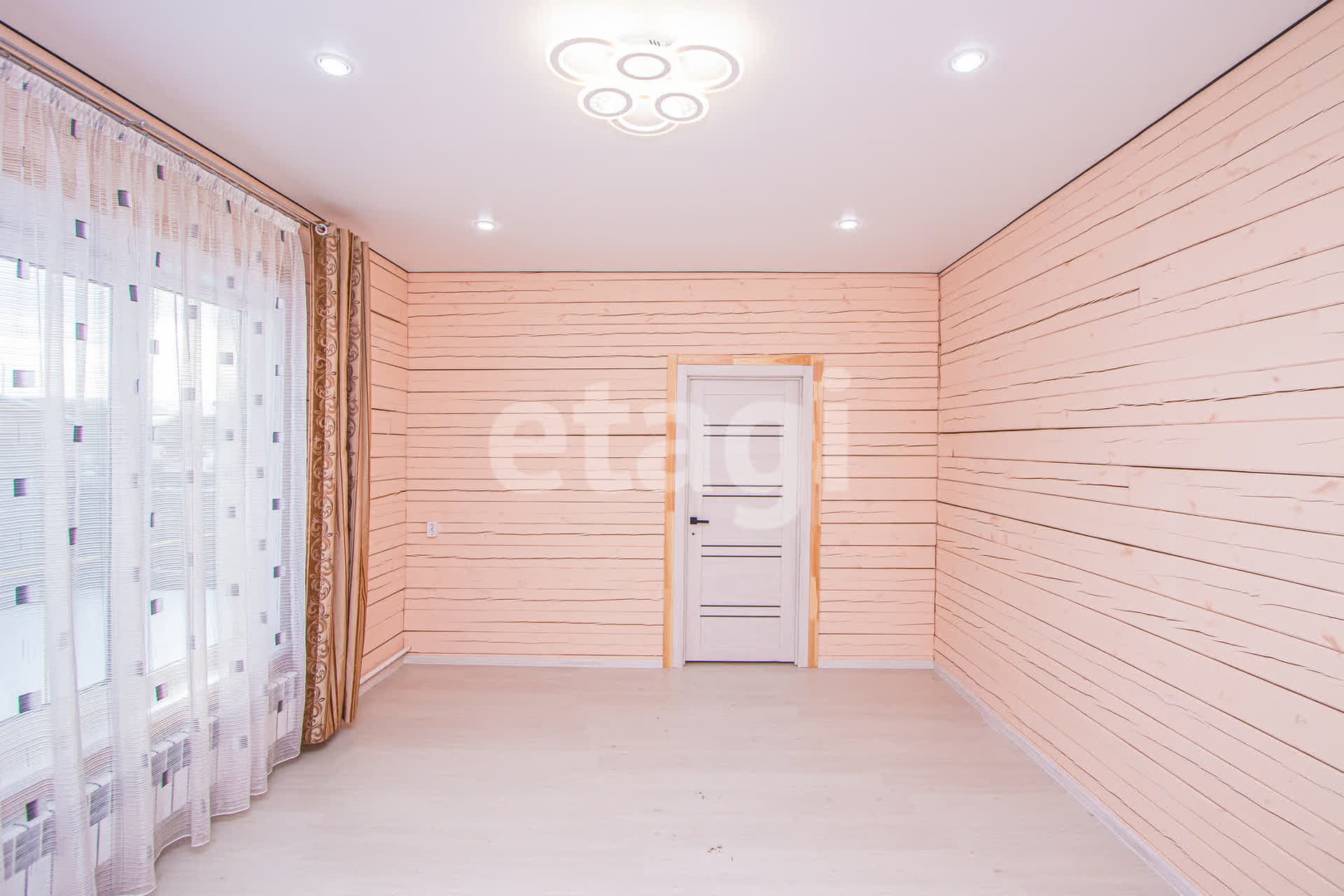 Продажа дома, 140м <sup>2</sup>, 7 сот., Улан-Удэ, Республика Бурятия,  Тарбагатайский