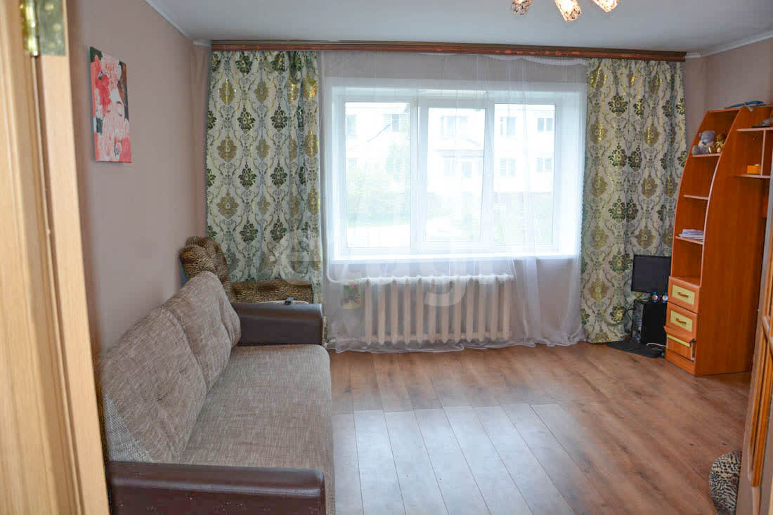 Продажа 5-комнатной квартиры, Южно-Сахалинск, Сахалинская область,  Южно-Сахалинск