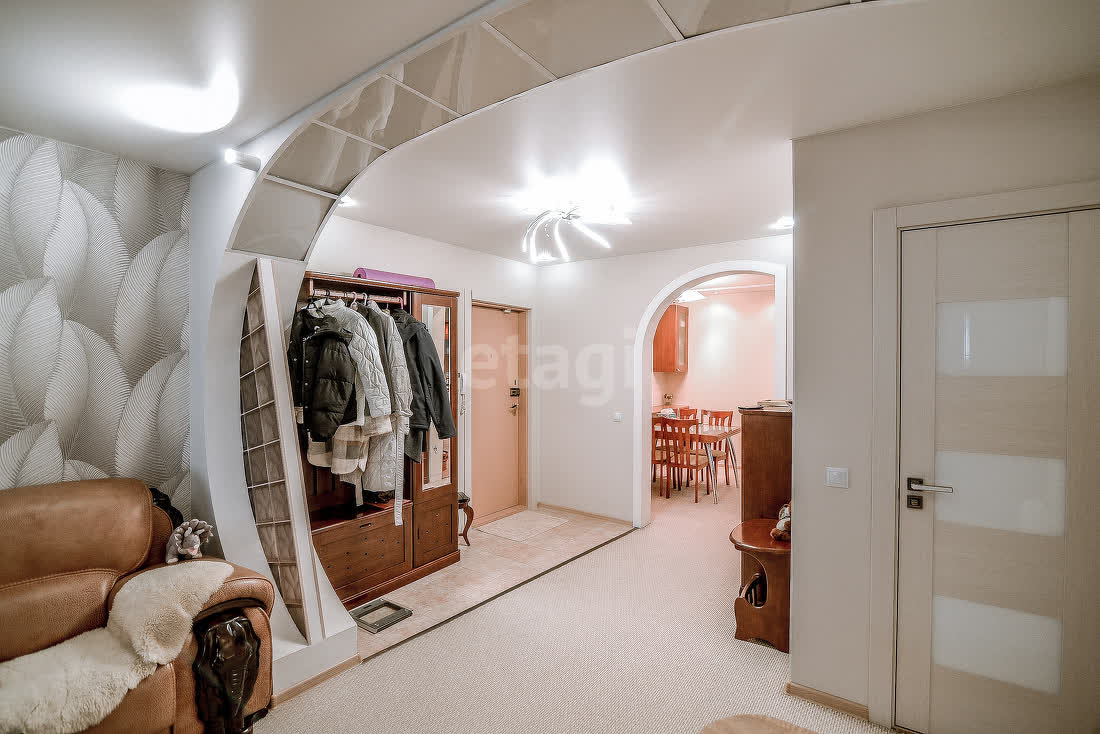 Продажа 3-комнатной квартиры, Южно-Сахалинск, Сахалинская область,  Южно-Сахалинск