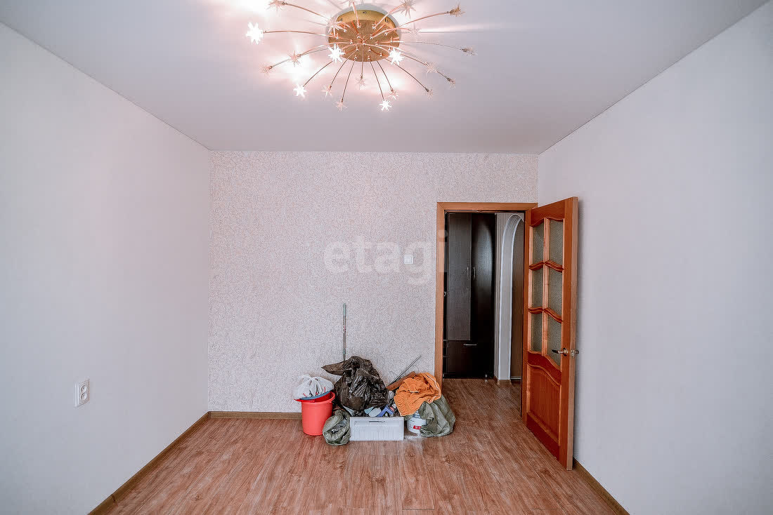 Продажа 2-комнатной квартиры, Южно-Сахалинск, Сахалинская область,  Южно-Сахалинск