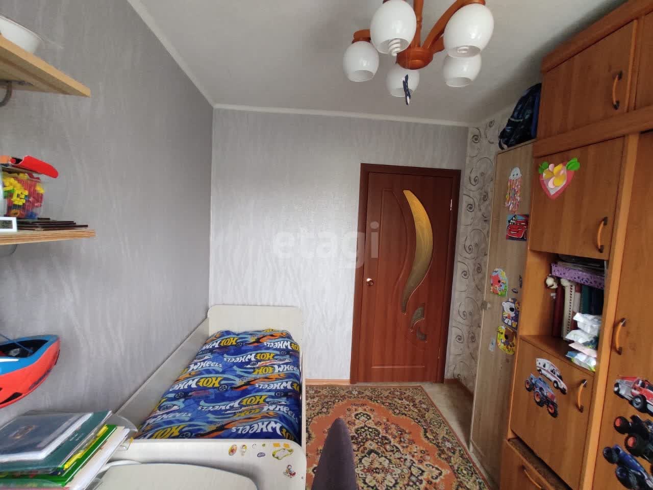 Продажа 4-комнатной квартиры, Южно-Сахалинск, Сахалинская область,  Южно-Сахалинск