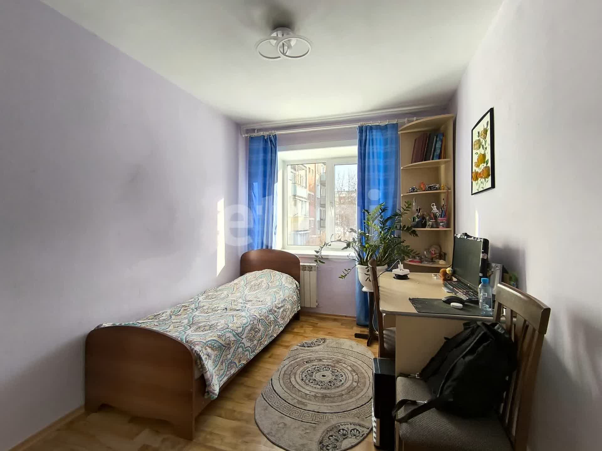 Продажа 4-комнатной квартиры, Улан-Удэ, Республика Бурятия,  Улан-Удэ