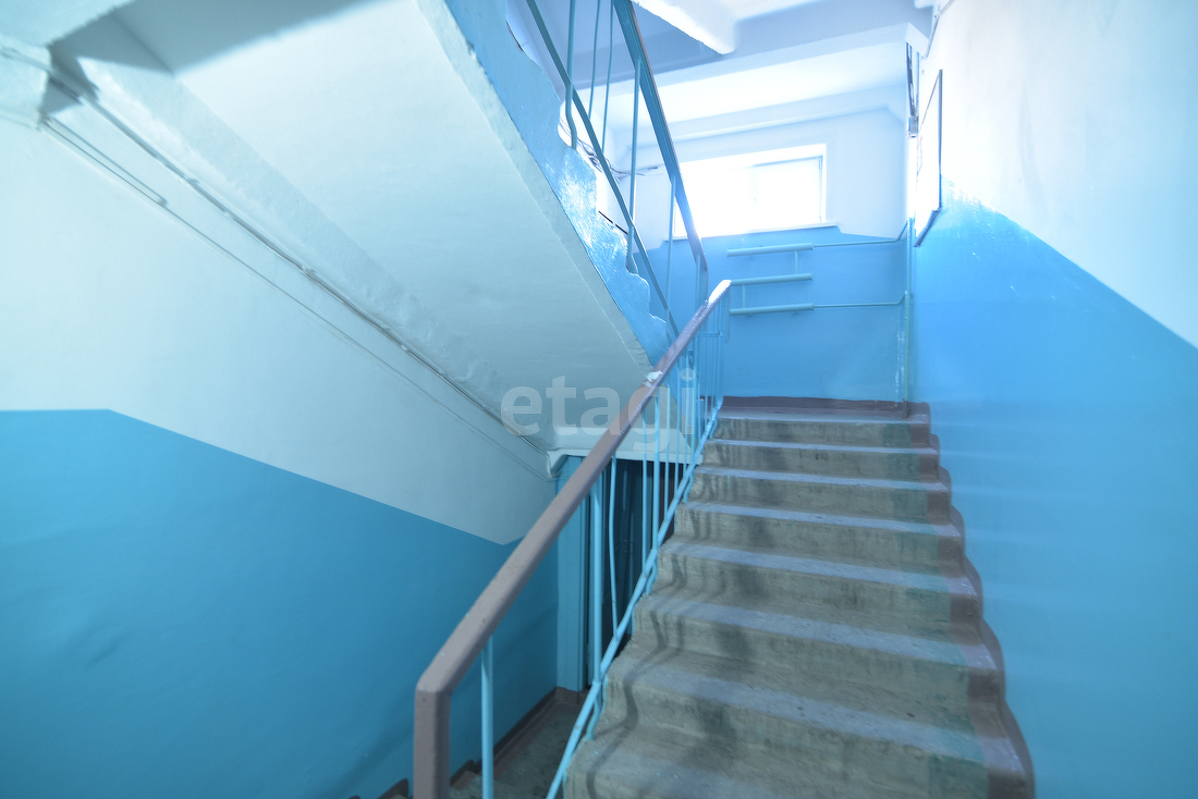 Продажа 2-комнатной квартиры, Южно-Сахалинск, Сахалинская область,  Южно-Сахалинск