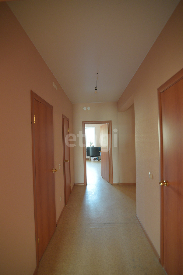 Продажа 3-комнатной квартиры, Южно-Сахалинск, Сахалинская область,  Южно-Сахалинск