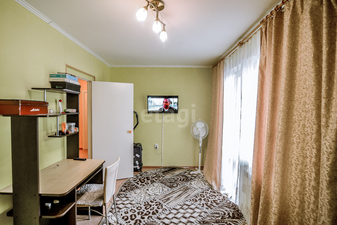 Продажа 2-комнатной квартиры, Южно-Сахалинск, Сахалинская область,  Южно-Сахалинск