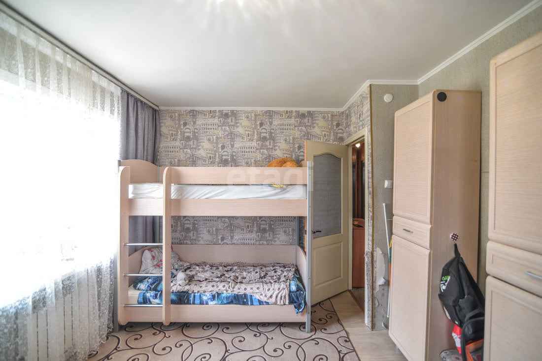 Продажа 2-комнатной квартиры, Южно-Сахалинск, Сахалинская область,  Южно-Сахалинск