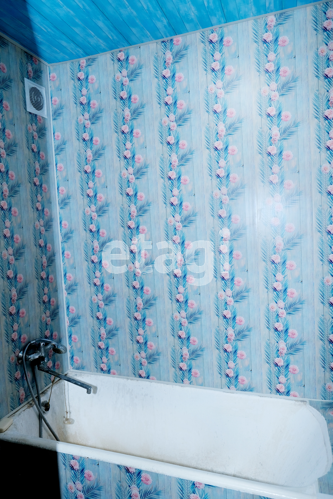 Продажа 2-комнатной квартиры, Южно-Сахалинск, Сахалинская область,  Южно-Сахалинск