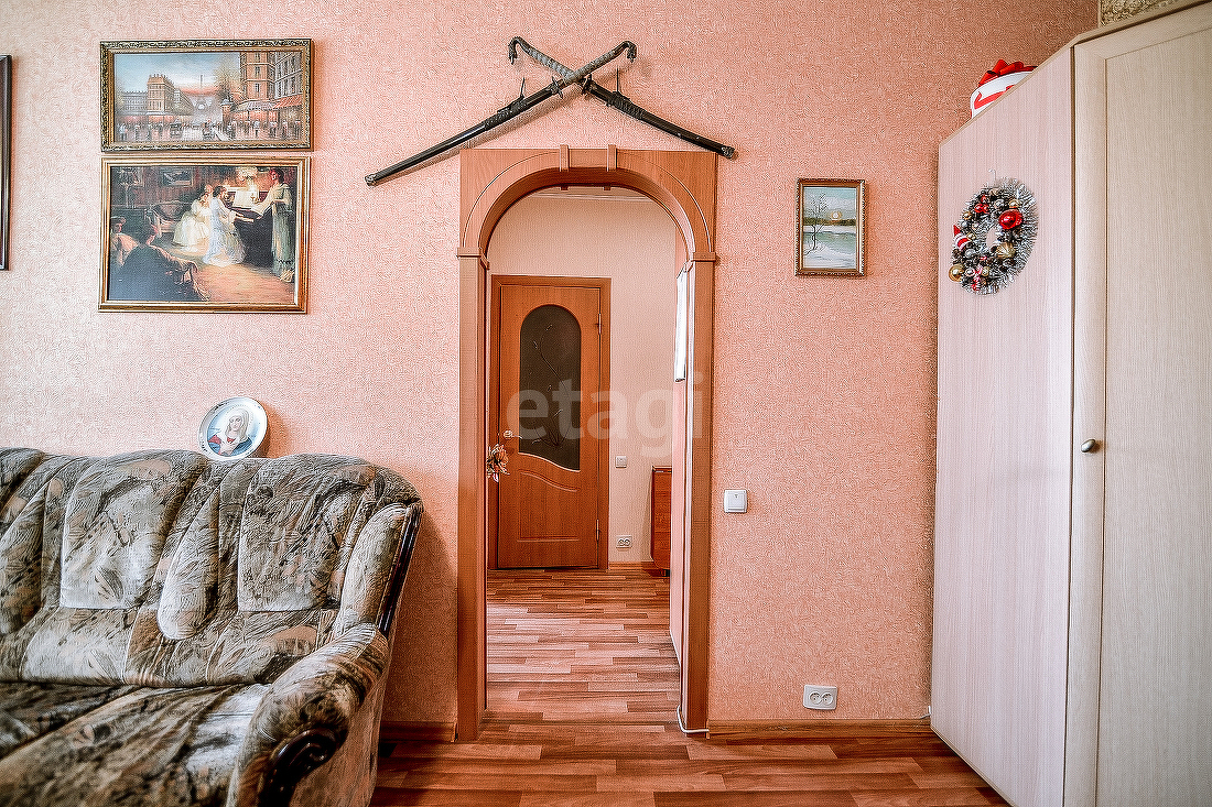 Продажа 2-комнатной квартиры, Южно-Сахалинск, Сахалинская область,  Южно-Сахалинск