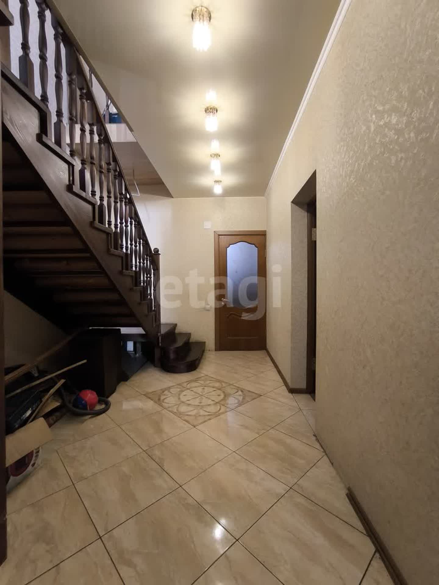 Продажа дома, 221м <sup>2</sup>, 8 сот., Улан-Удэ, Республика Бурятия,   Улан-Удэ