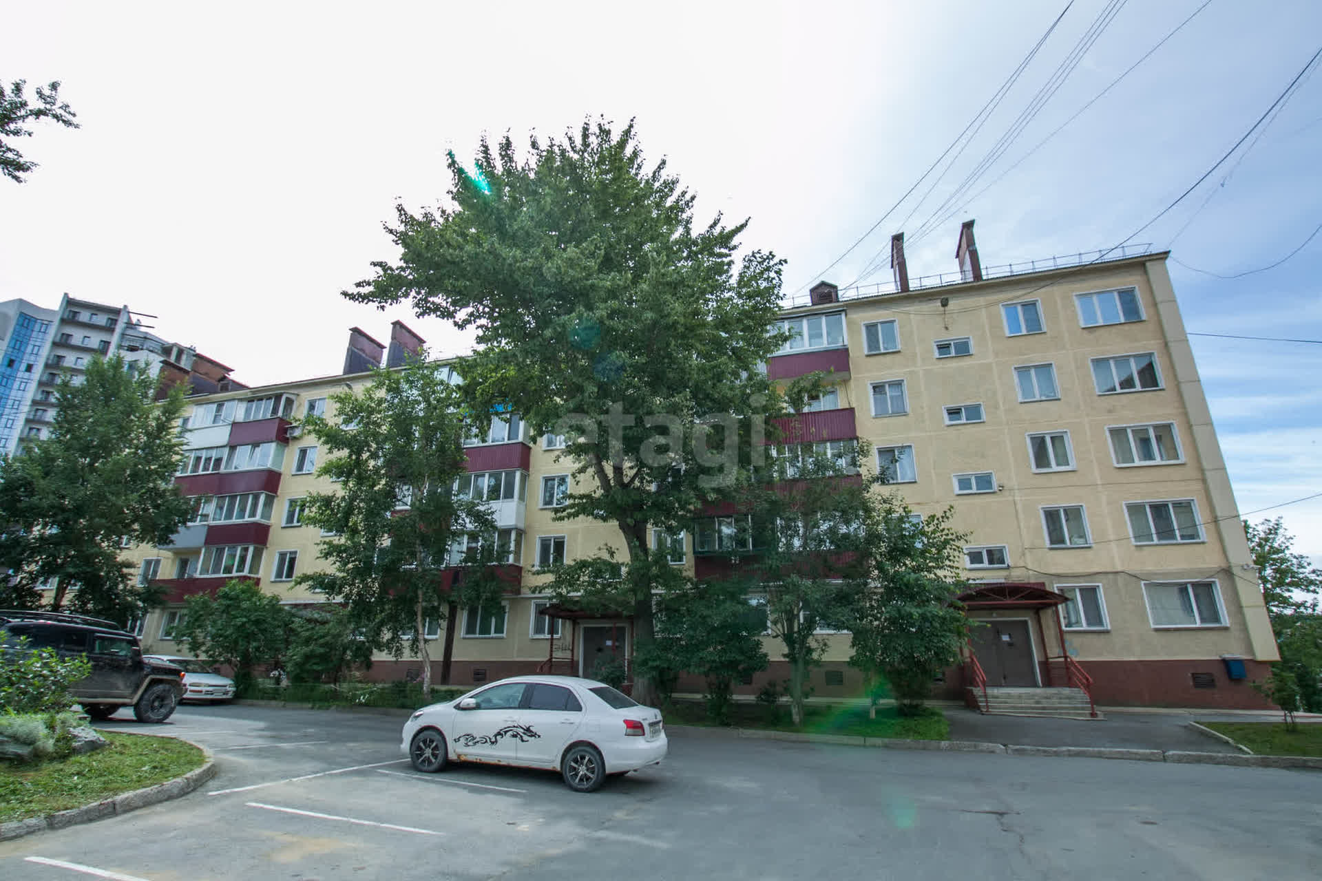 Продажа 2-комнатной квартиры, Южно-Сахалинск, Сахалинская область,  Южно-Сахалинск