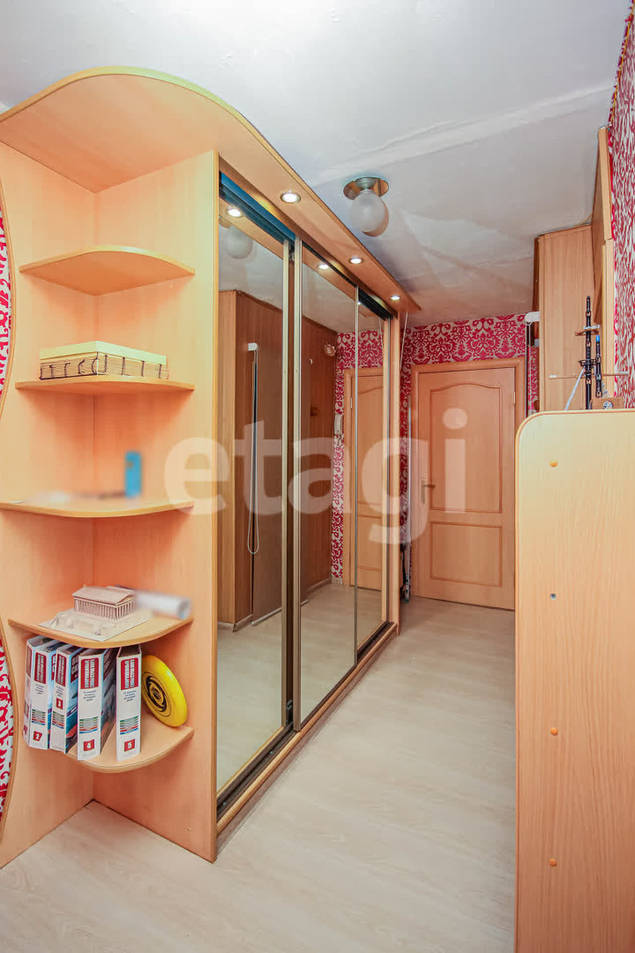 Продажа 2-комнатной квартиры, Улан-Удэ, Республика Бурятия,  Улан-Удэ