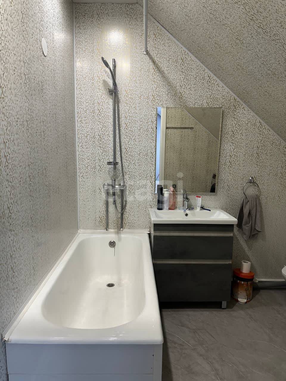 Продажа дома, 213м <sup>2</sup>, 9 сот., Улан-Удэ, Республика Бурятия,  Иволгинский