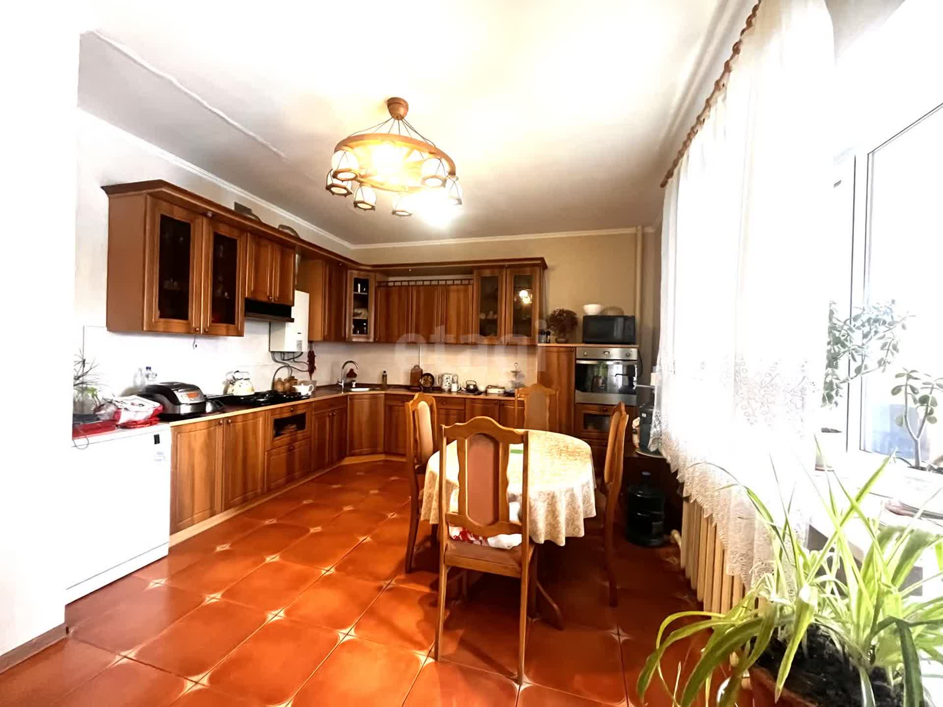 Продажа дома, 210м <sup>2</sup>, 9 сот., Пенза, Пензенская область,  Пенза