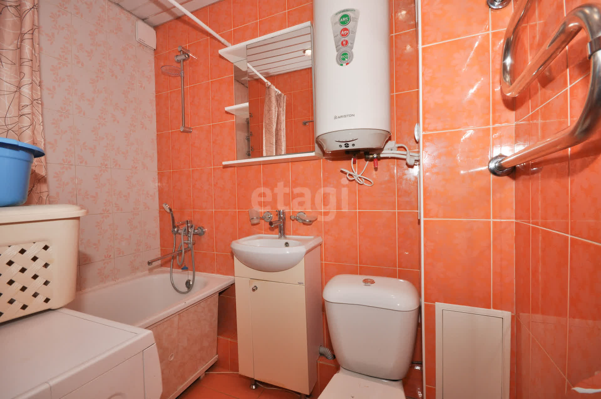 Аренда 2-комнатной квартиры, Южно-Сахалинск, Сахалинская область,  Южно-Сахалинск