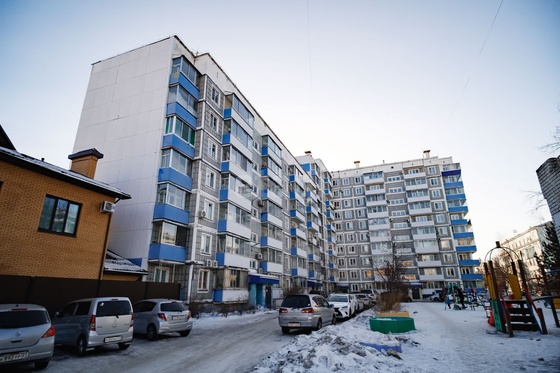 Продажа 4-комнатной квартиры, Комсомольск-на-Амуре, Осоавиахима,  9