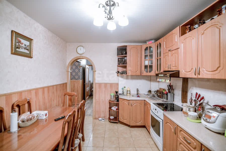 Продажа 2-комнатной квартиры, Южно-Сахалинск, Сахалинская область,  Южно-Сахалинск