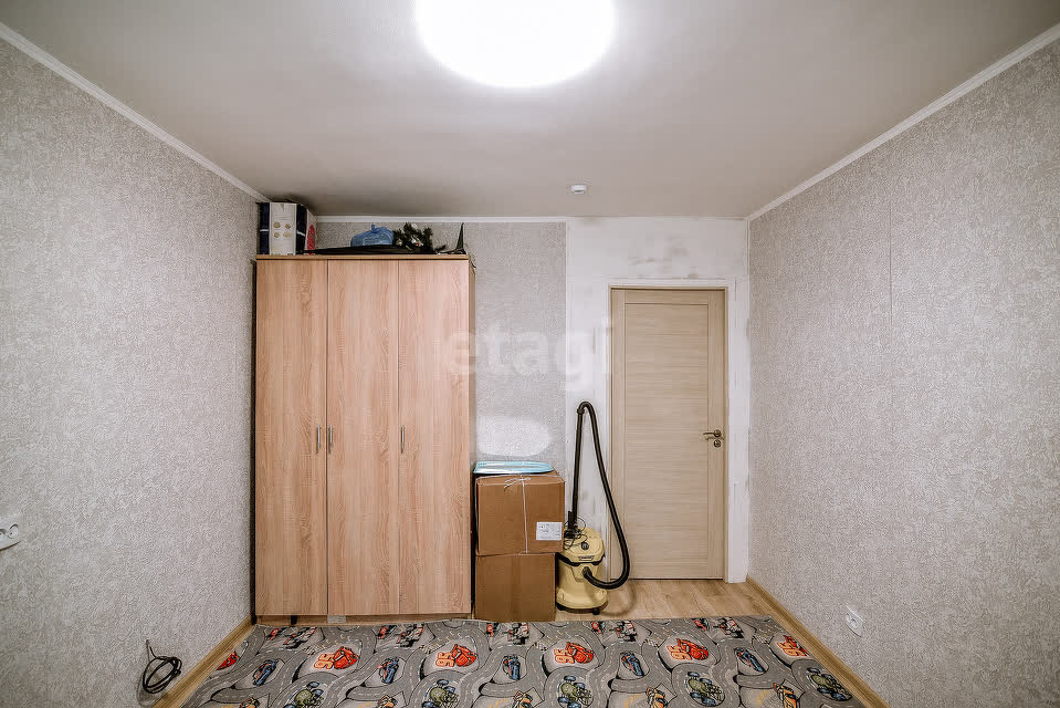 Продажа 2-комнатной квартиры, Южно-Сахалинск, Сахалинская область,  Южно-Сахалинск