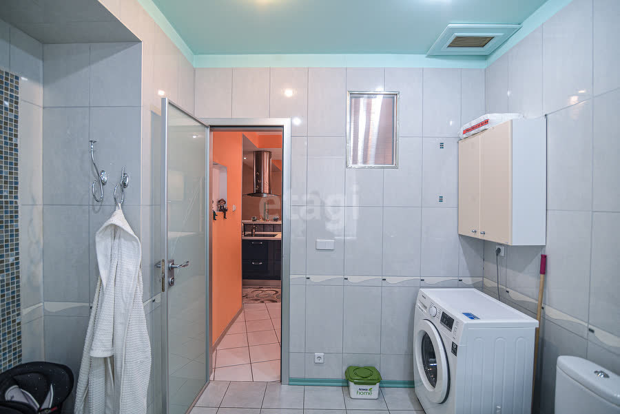 Продажа 3-комнатной квартиры, Южно-Сахалинск, Сахалинская область,  Южно-Сахалинск