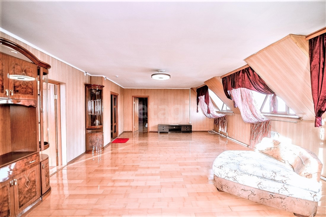 Продажа дома, 557м <sup>2</sup>, 17 сот., Южно-Сахалинск, Сахалинская область,  