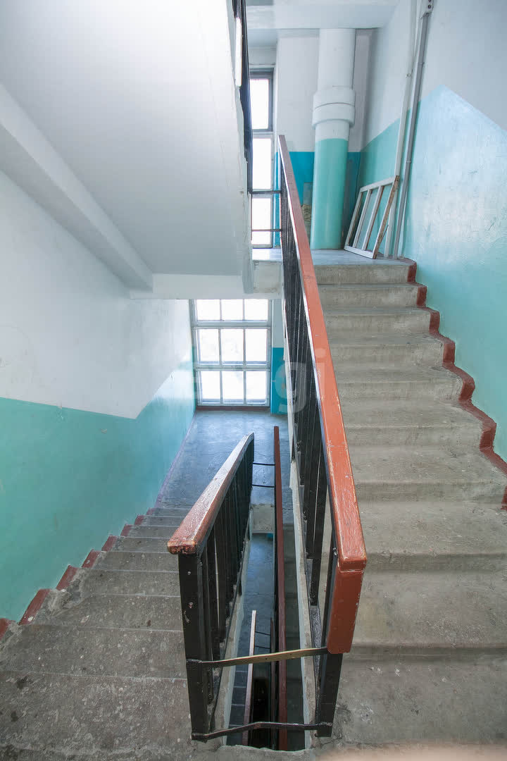 Продажа 2-комнатной квартиры, Южно-Сахалинск, Сахалинская область,  Южно-Сахалинск