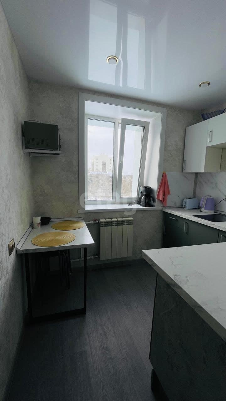 Продажа 2-комнатной квартиры, Южно-Сахалинск, Сахалинская область,  Южно-Сахалинск