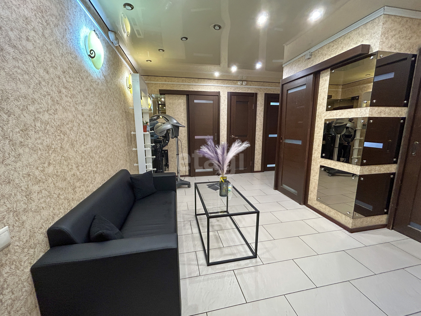 Продажа коммерческой недвижимости, 48м <sup>2</sup>, Новый Уренгой, Ямало-Ненецкий АО,  Новый Уренгой