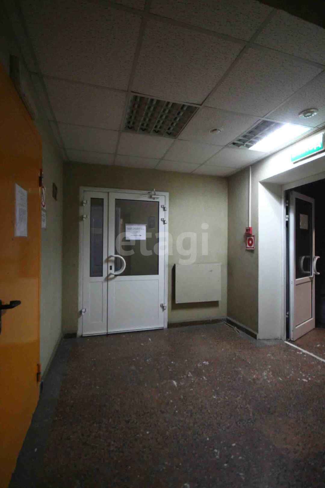 Аренда коммерческой недвижимости, 2500м <sup>2</sup>, Новый Уренгой, Ямало-Ненецкий АО,  Новый Уренгой