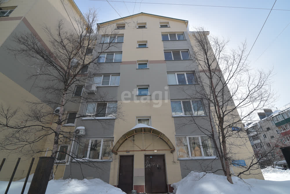 Аренда 3-комнатной квартиры, Южно-Сахалинск, Сахалинская область,  Южно-Сахалинск