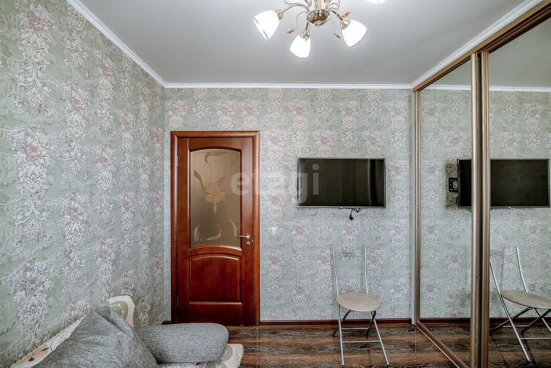 Продажа 3-комнатной квартиры, Южно-Сахалинск, Сахалинская область,  Южно-Сахалинск