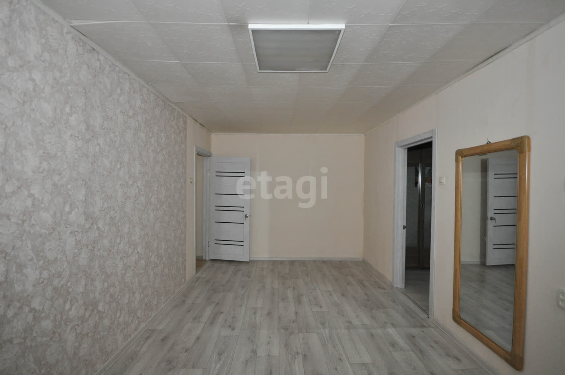 Продажа 4-комнатной квартиры, Южно-Сахалинск, Сахалинская область,  Южно-Сахалинск