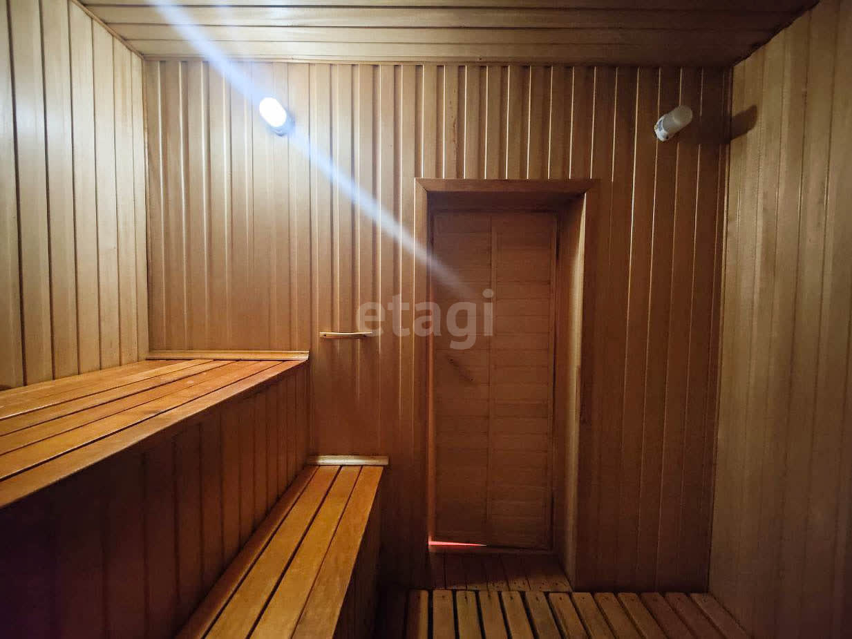 Продажа коммерческой недвижимости, 445м <sup>2</sup>, Южно-Сахалинск, Сахалинская область,  Южно-Сахалинск