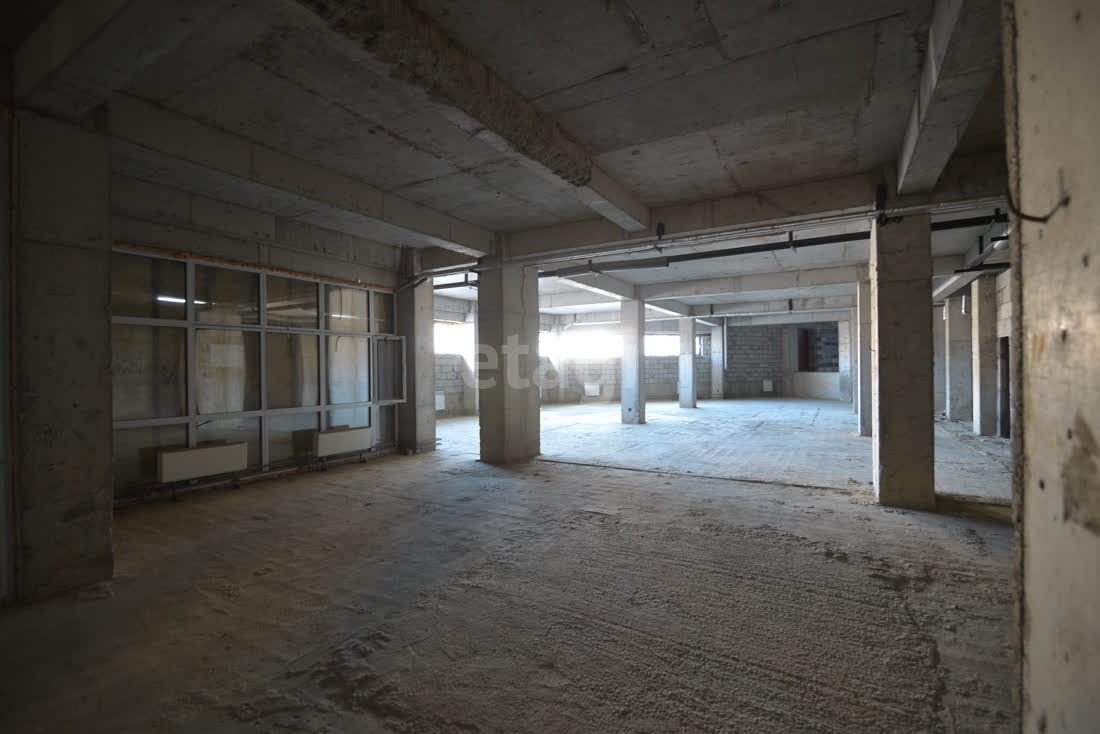 Продажа коммерческой недвижимости, 483м <sup>2</sup>, Южно-Сахалинск, Сахалинская область,  Южно-Сахалинск