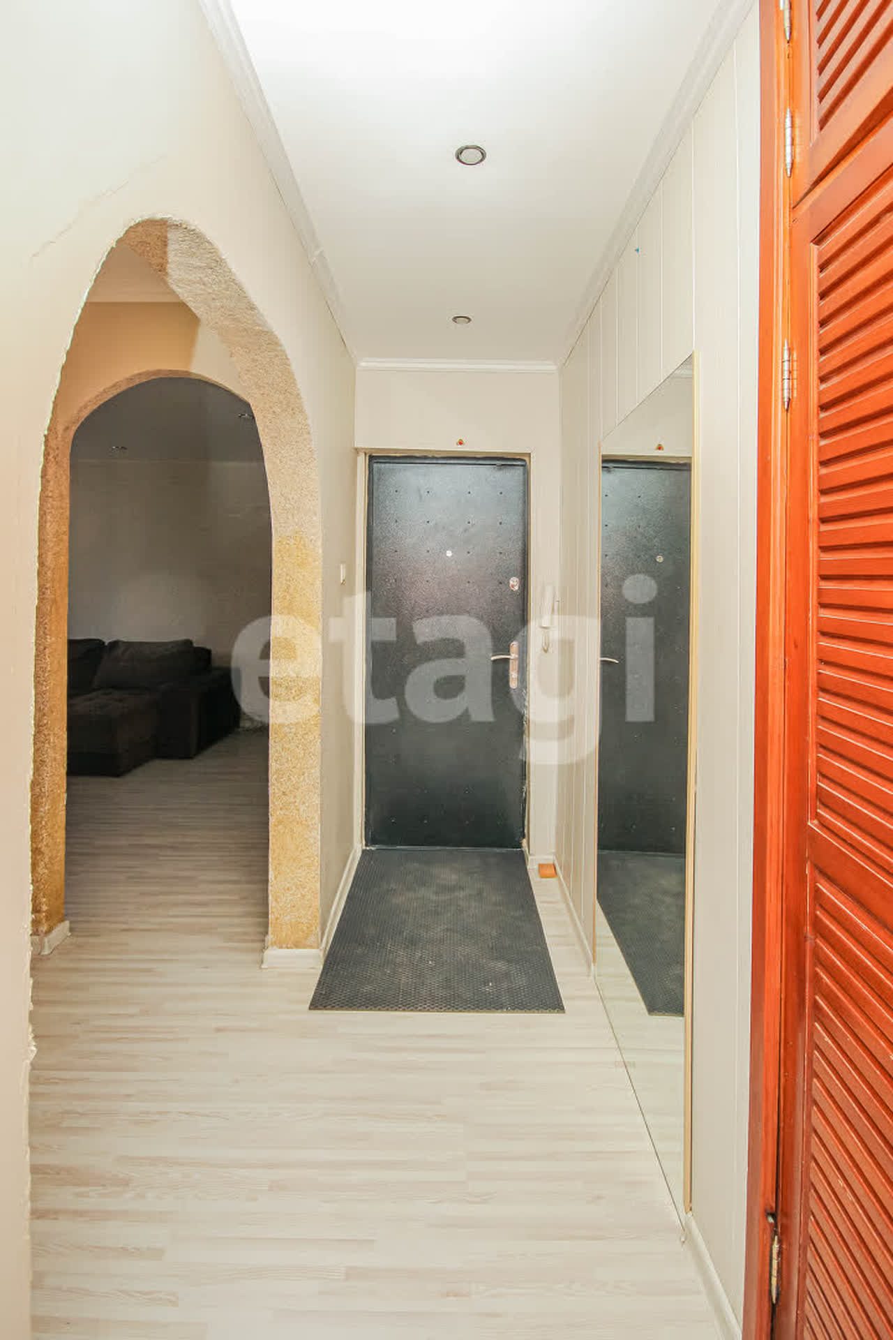 Продажа 3-комнатной квартиры, Улан-Удэ, Республика Бурятия,  Улан-Удэ