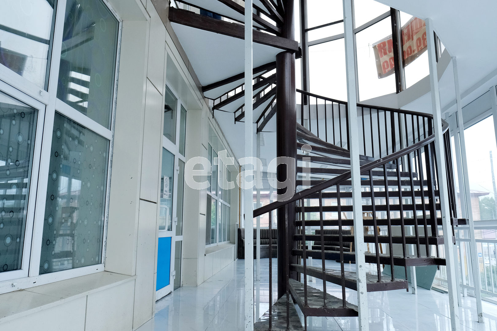 Аренда коммерческой недвижимости, 70м <sup>2</sup>, Южно-Сахалинск, Сахалинская область,  Южно-Сахалинск