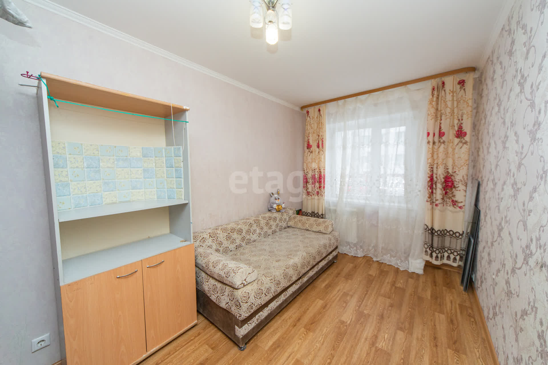 Продажа 2-комнатной квартиры, Нижневартовск, Ханты-Мансийский автономный округ,  Нижневартовск