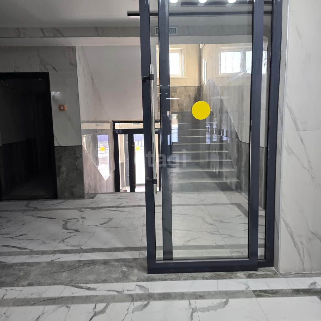 Продажа 2-комнатной квартиры, Южно-Сахалинск, Сахалинская область,  Южно-Сахалинск