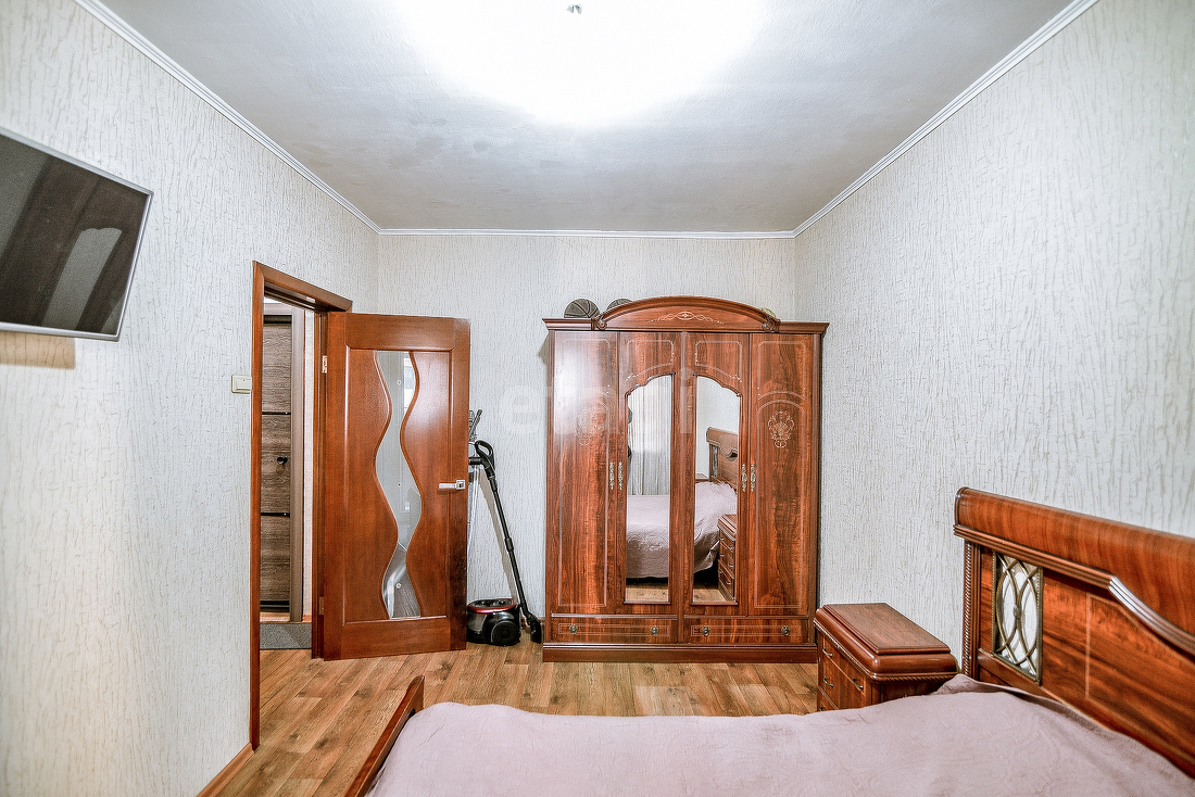 Продажа 2-комнатной квартиры, Южно-Сахалинск, Сахалинская область,  Южно-Сахалинск