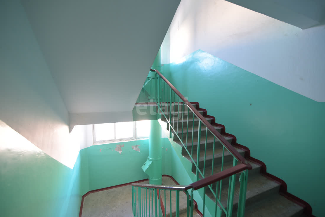 Продажа 2-комнатной квартиры, Южно-Сахалинск, Сахалинская область,  Южно-Сахалинск