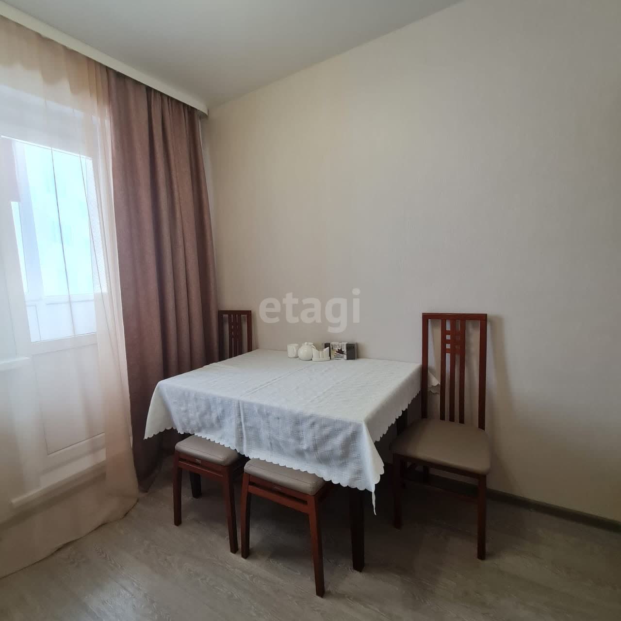 Продажа 3-комнатной квартиры, Южно-Сахалинск, Сахалинская область,  Южно-Сахалинск