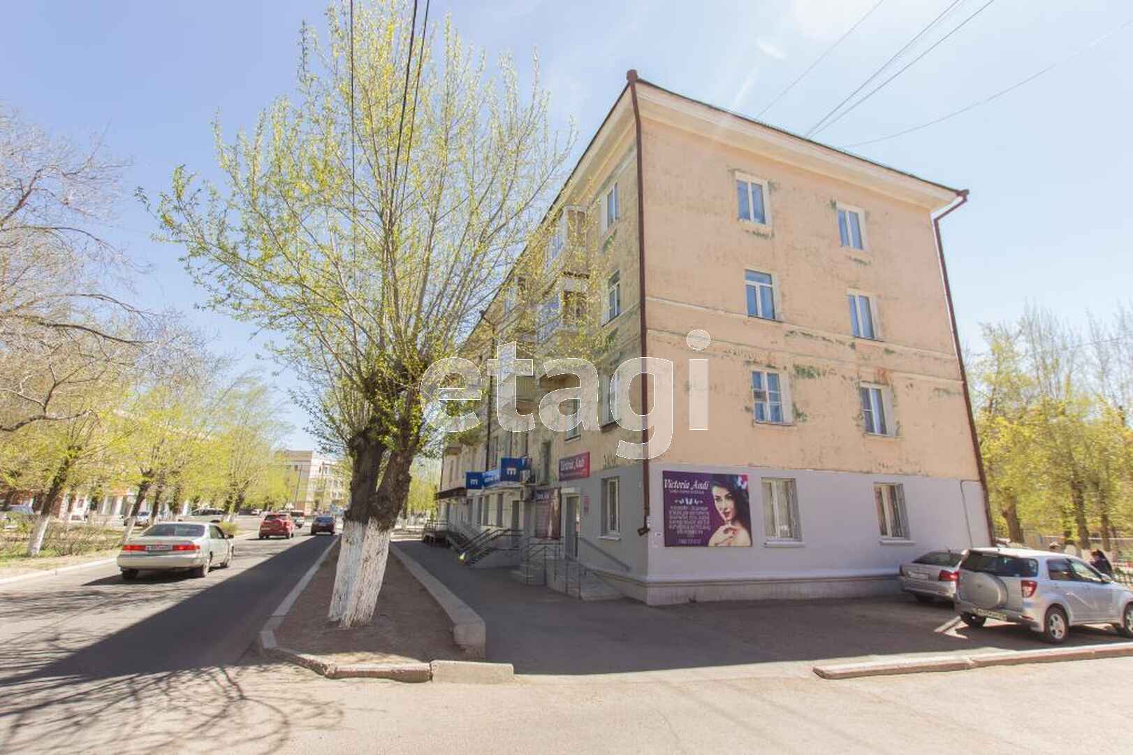 Продажа 3-комнатной квартиры, Улан-Удэ, Республика Бурятия,  Улан-Удэ