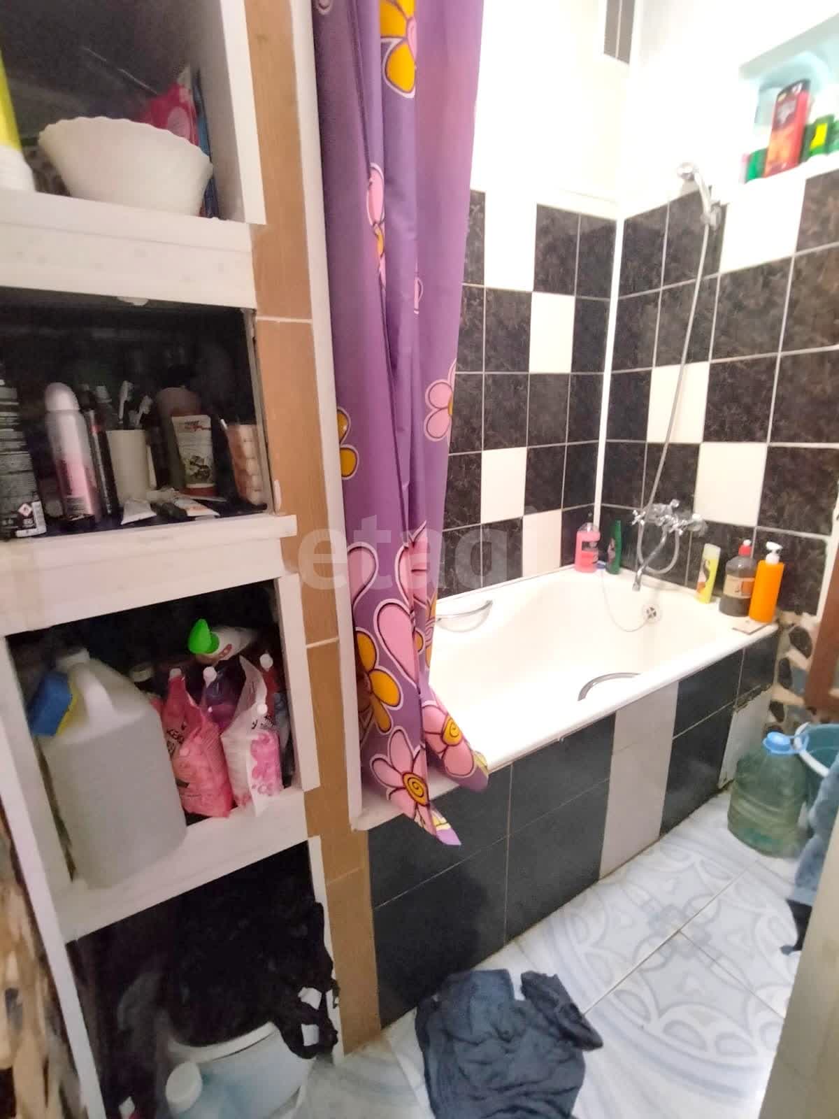 Продажа 2-комнатной квартиры, Южно-Сахалинск, Сахалинская область,  Южно-Сахалинск